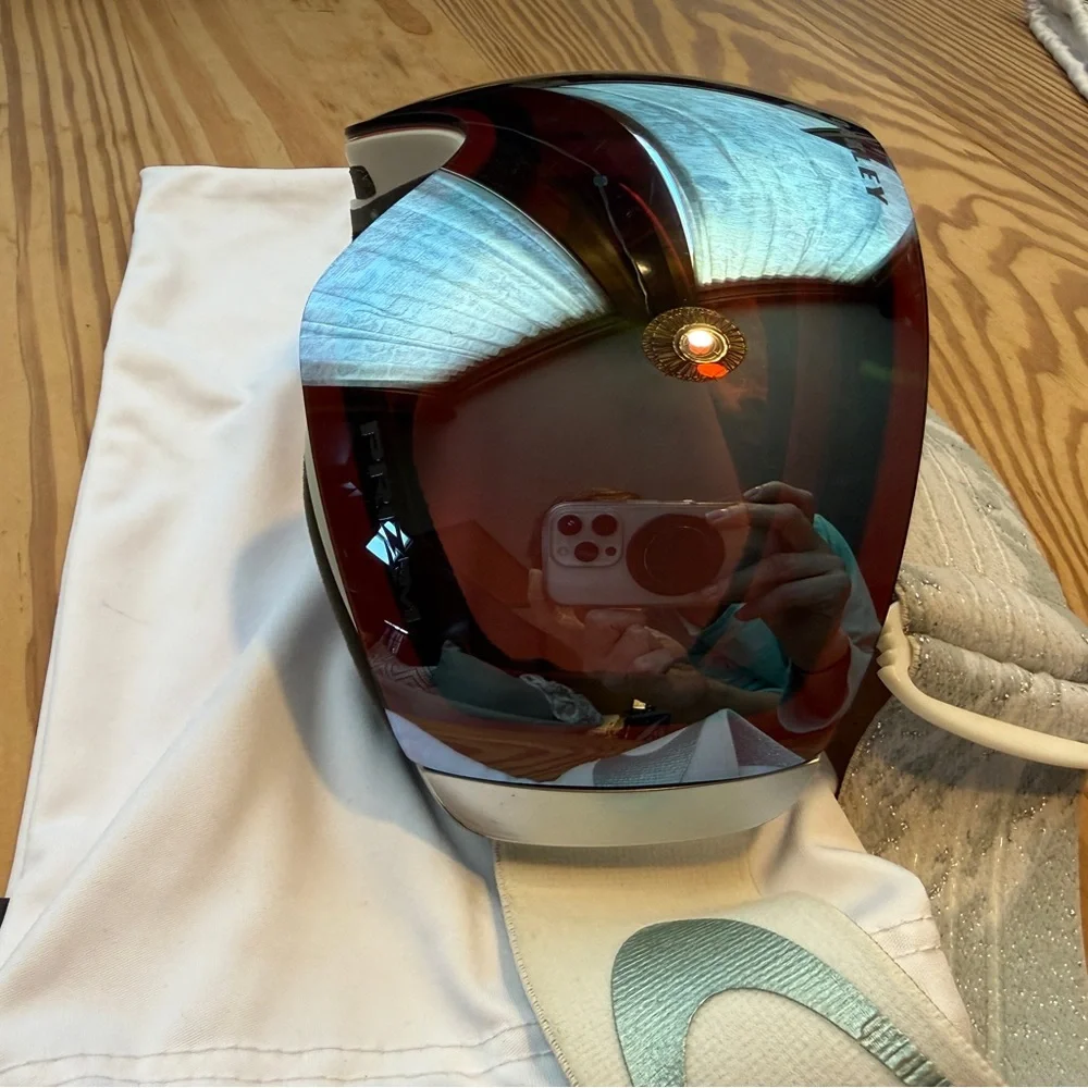Oakley Flight Deck XM Goggles Lindsay Vonn Glacier Blue/Prizm Sapphire Iridium M
